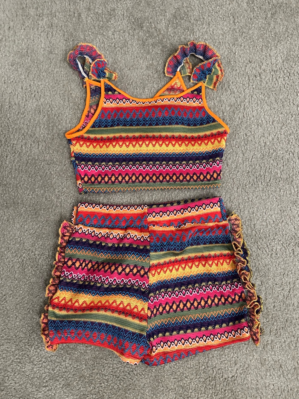 SHEIN Multicolor Ethnic Print 2-Piece Set Ruffle Crop Top & Tie Shorts - Picture 5 of 6